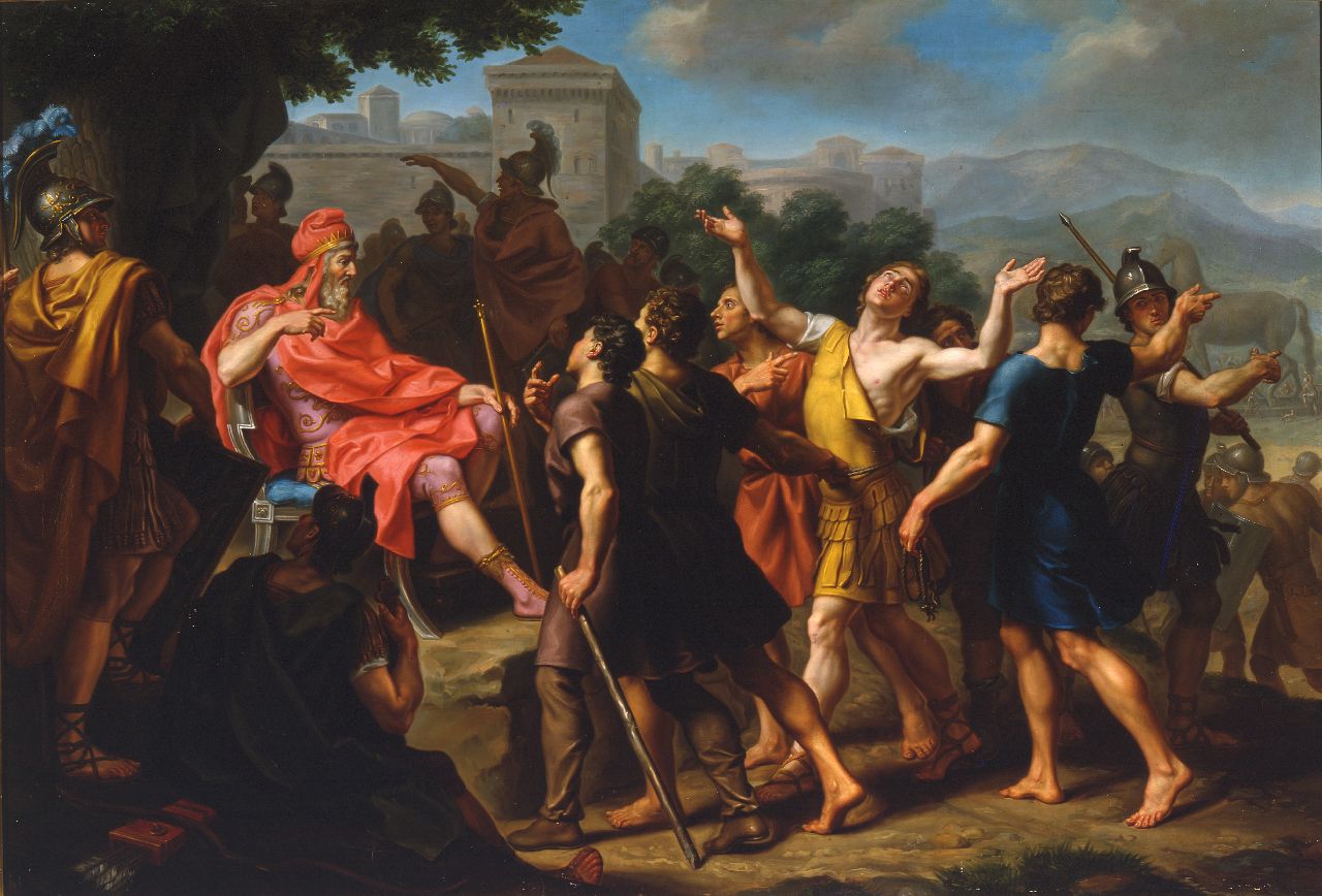 Sinon, en costume jaune à droite, est conduit par des bergers auprès du roi Priam, assis en toge rouge à gauche, devant les murs de Troie; le grand cheval de bois est à l'arrière-plan.